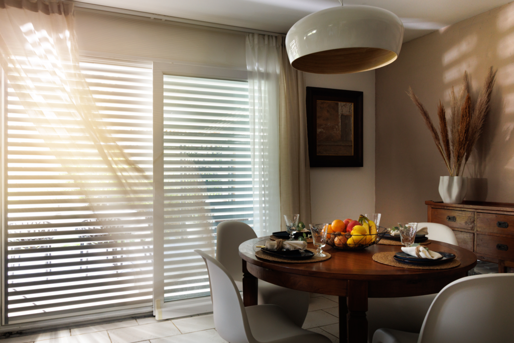 volet-roulant-lames-orientables-ouvertes-bubendorff